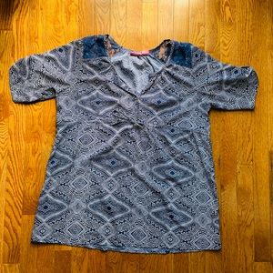 Women’s Times Blouse Size L
